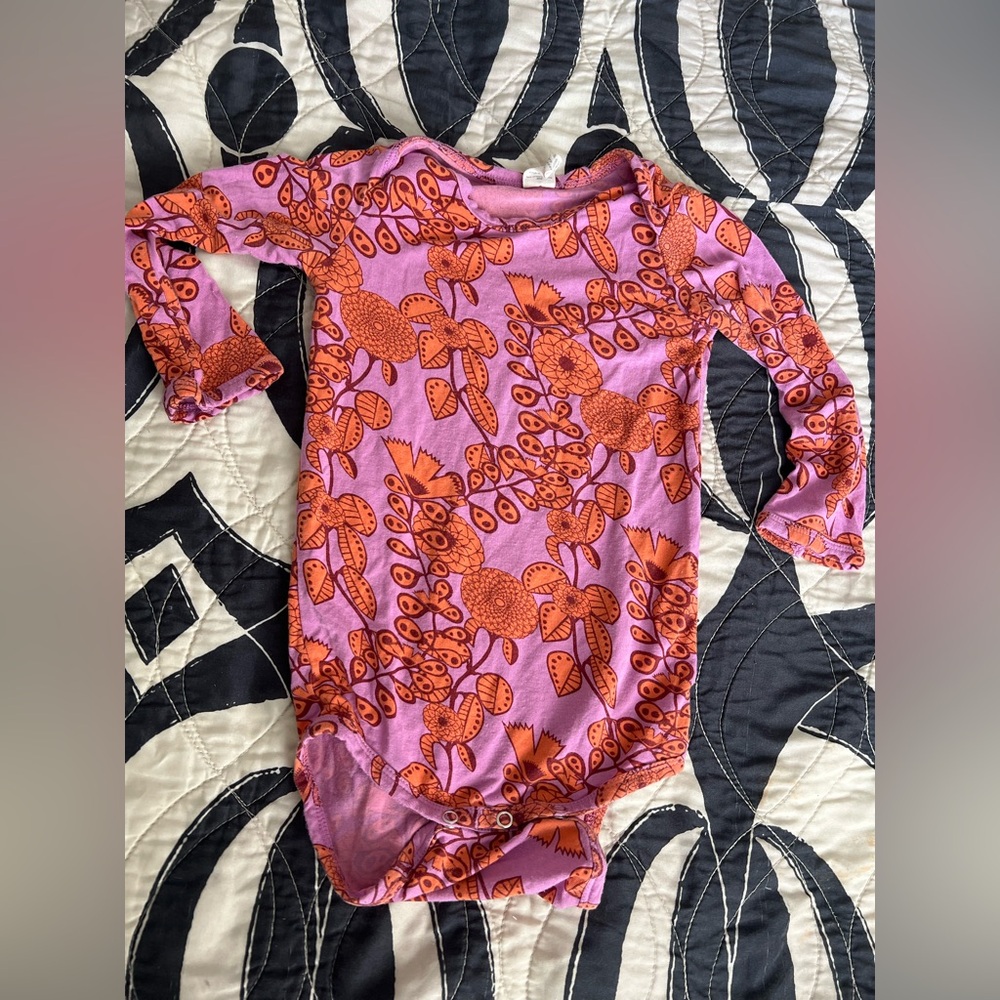 Kate Quinn Bamboo Bodysuit 12/18 Months